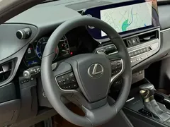2023 Lexus ES 200, белый — фото 3