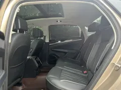 2022 Volkswagen Passat 330TSI Luxury — фото 6
