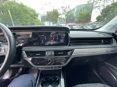 2022 Hongqi HS5 2.0T, чёрный — фото 10