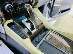 2021 Toyota Vellfire Crown Hybrid 2.5L HV Premium, белый — фото 5