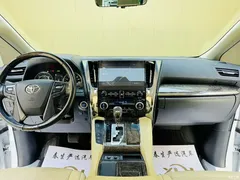 2021 Toyota Vellfire Crown Hybrid 2.5L HV Premium, белый — фото 7