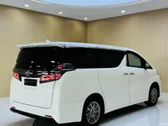 2021 Toyota Vellfire Crown Hybrid 2.5L HV Premium, белый — фото 16