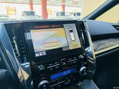 2021 Toyota Alphard Hybrid 2.5L Premium, белый — фото 13