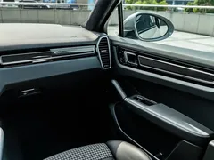 2019 Porsche Cayenne Coupe 3.0T — фото 25