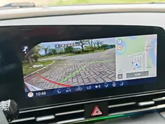 2022 Hyundai Elantra 1.5L CVT LUX Premium, белый — фото 12