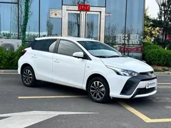 2022 Toyota Yaris L Zhixuan 1.5L CVT PLUS, белый — фото 3
