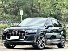 2022 Audi Q7 55 TFSI quattro S line sporty — фото 1