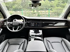 2022 Audi Q7 55 TFSI quattro S line sporty — фото 7