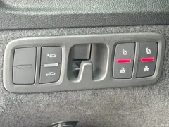 2022 Audi Q7 55 TFSI quattro S line sporty — фото 19