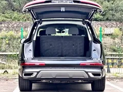 2022 Audi Q7 55 TFSI quattro S line sporty — фото 23