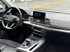 2020 Audi Q5L 40 TFSI, белый — фото 10