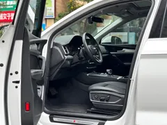 2020 Audi Q5L 40 TFSI, белый — фото 11