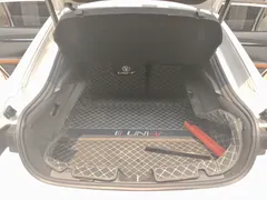 2023 Changan UNI-V 1.5T Premium Type, белый — фото 12