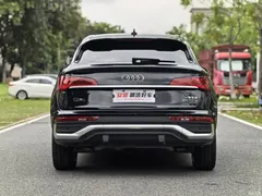 2022 Audi Q5L Sportback modified to 40 TFSI luxury model — фото 4