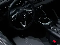 2023 Mazda MX-5 2.0L Ink Gauge, чёрный — фото 7