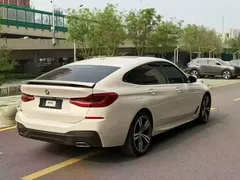 2022 BMW 6 Series GT 6 GT 630i M, белый — фото 6