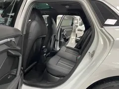 2022 Audi A3 Sportback 35 TFSI, белый — фото 6