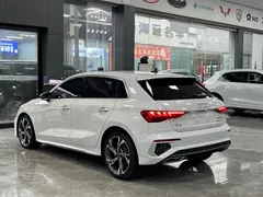 2022 Audi A3 Sportback 35 TFSI, белый — фото 14