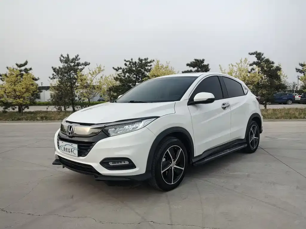 2020 Honda Vezel 220 TURBO CVT Luxury