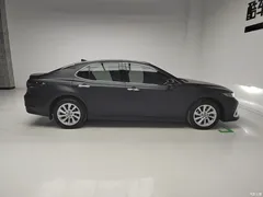 2021 Toyota Camry 2.0G Luxury — фото 9