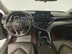 2021 Toyota Camry 2.0G Luxury — фото 11