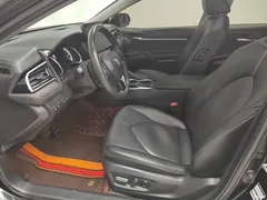 2021 Toyota Camry 2.0G Luxury — фото 13