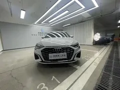 2022 Audi A3 Sportback 35 TFSI, белый — фото 2