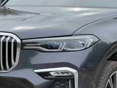2021 BMW X7 xDrive40i M — фото 3