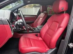 2023 Porsche Cayenne 3.0T Platinum Edition, синий — фото 11