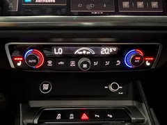 2022 Audi Q3 35 TFSI Fashion — фото 19