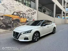 2021 Nissan Teana 2.0L XL Upper AD1, белый — фото 1