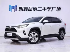 2021 Toyota RAV4 2.0L CVT 2WD Fashion PLUS, белый — фото 2