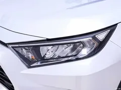 2021 Toyota RAV4 2.0L CVT 2WD Fashion PLUS, белый — фото 4