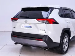 2021 Toyota RAV4 2.0L CVT 2WD Fashion PLUS, белый — фото 8
