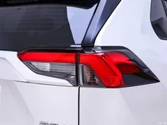 2021 Toyota RAV4 2.0L CVT 2WD Fashion PLUS, белый — фото 9