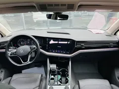 2021 Volkswagen Touareg 3.0TSI, чёрный — фото 5