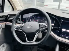 2021 Volkswagen Touareg 3.0TSI, чёрный — фото 7