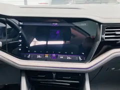 2021 Volkswagen Touareg 3.0TSI, чёрный — фото 11