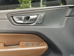 2021 Volvo XC60 T5 4WD Zhiyuan Luxury — фото 7