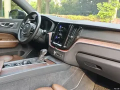 2021 Volvo XC60 T5 4WD Zhiyuan Luxury — фото 8