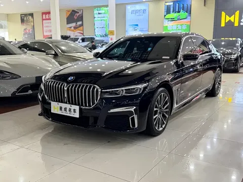 2021 BMW 7 Series 7 730Li M