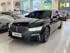 2021 BMW 7 Series 7 730Li M, чёрный — фото 2