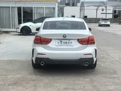 2023 BMW 1 Series 120i M Sport, белый — фото 8