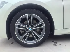 2023 BMW 1 Series 120i M Sport, белый — фото 12