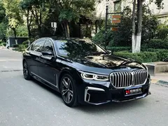 2021 BMW 7 Series 730Li M, чёрный — фото 3