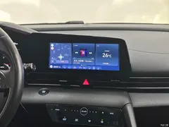 2021 Hyundai Elantra 240TGDi DCT LUX Premium, синий — фото 9