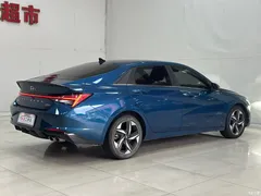 2021 Hyundai Elantra 240TGDi DCT LUX Premium, синий — фото 14