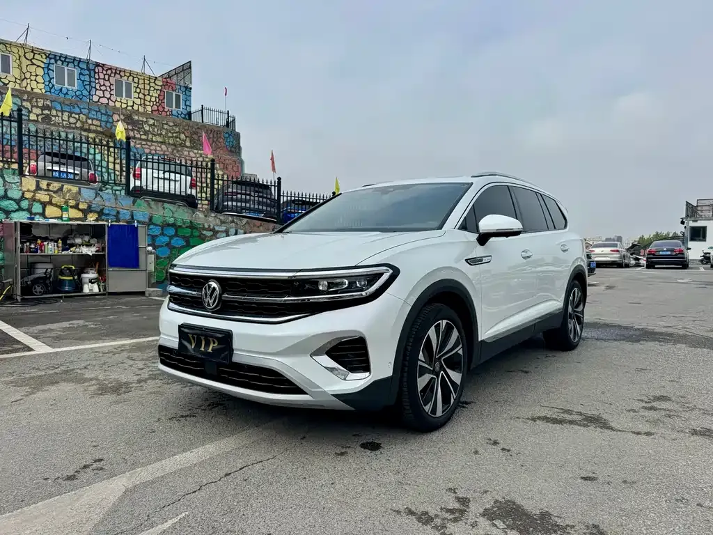 2023 Volkswagen Talagon 380TSI 4WD Luxury Pro 6