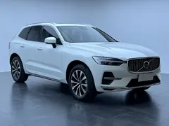 2023 Volvo XC60 4WD Luxury, белый — фото 3