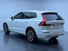 2023 Volvo XC60 4WD Luxury, белый — фото 5